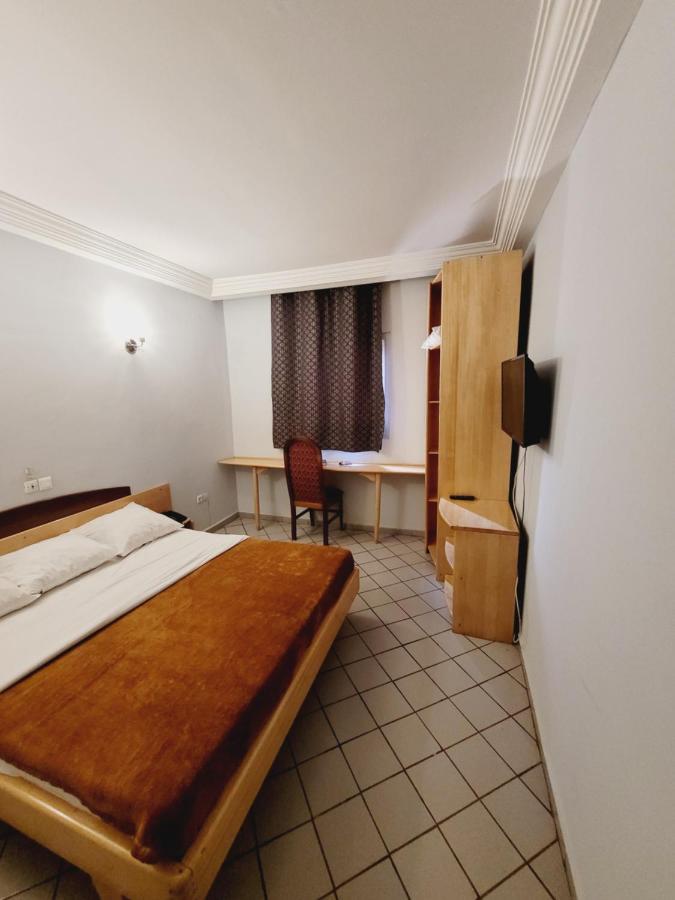 Hotel Altitel 바푸삼 외부 사진