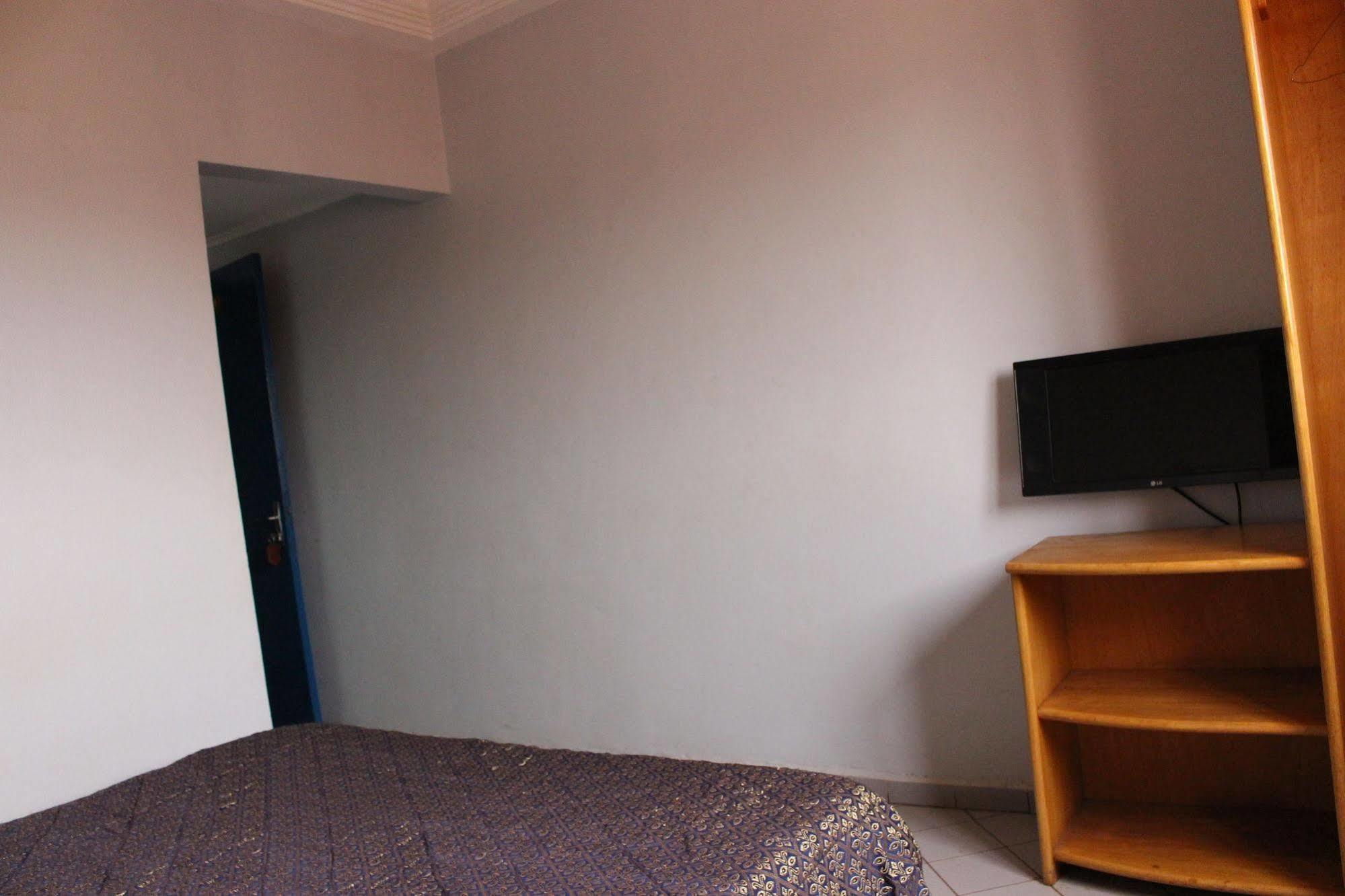 Hotel Altitel 바푸삼 외부 사진